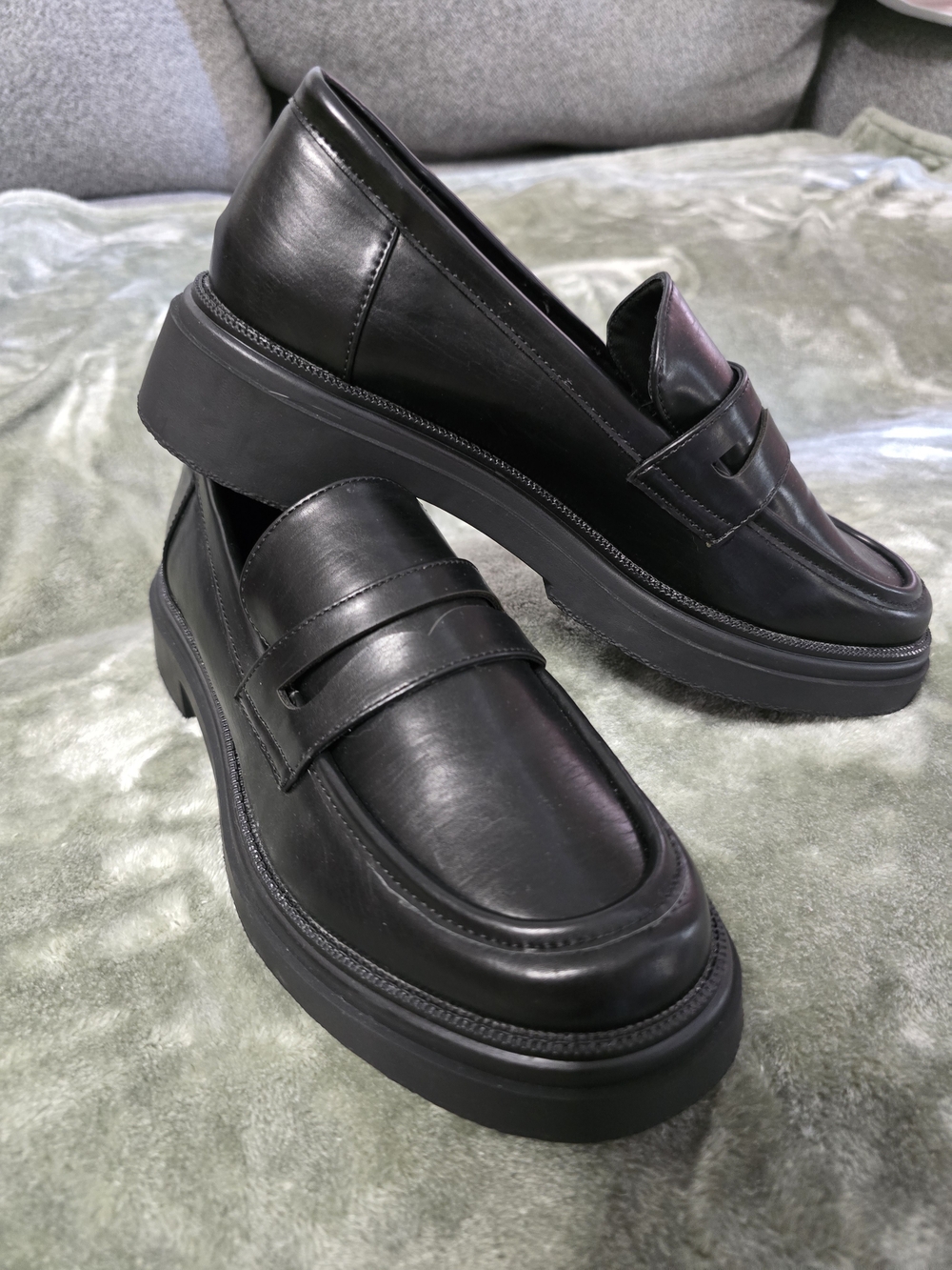 Topshop Black Leather Platform Penny Loafers